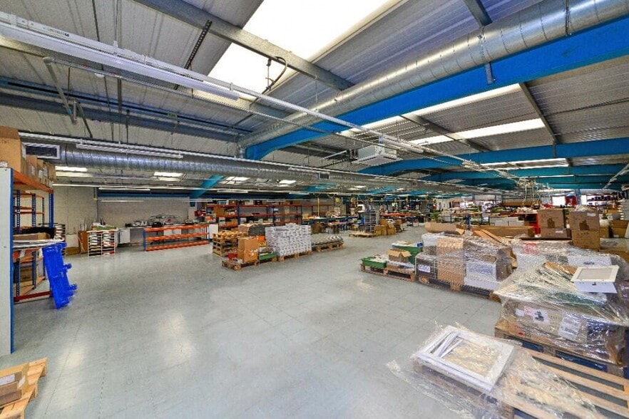 Northgate Way, Aldridge for lease - Interior Photo - Image 3 of 3