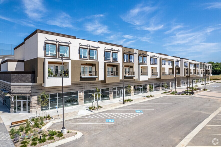 8660 N Wyandotte St, Kansas City, MO à louer - Photo du bâtiment - Image 2 de 10