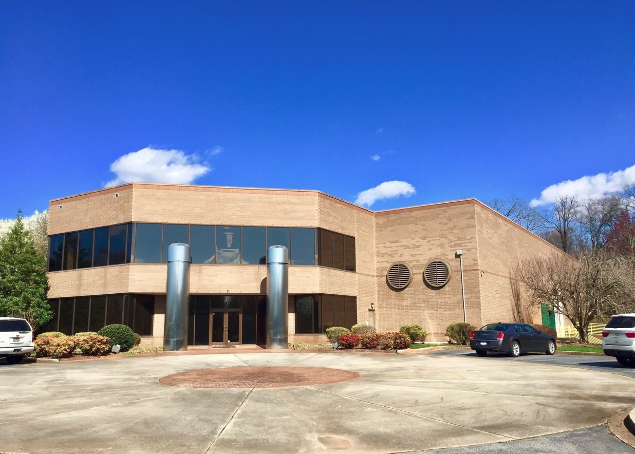 3 Quality Way, Greenville, SC for lease Building Photo- Image 1 of 7