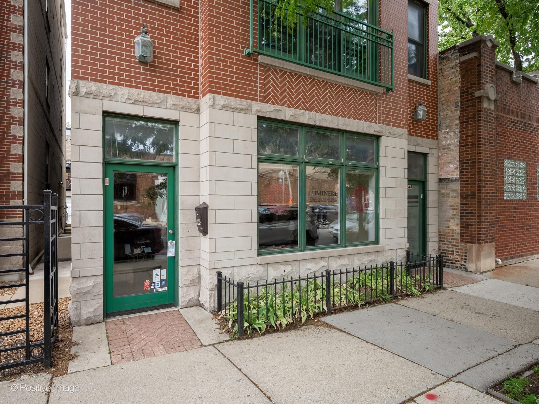 3248 N Sheffield Ave, Chicago, IL for sale Building Photo- Image 1 of 23