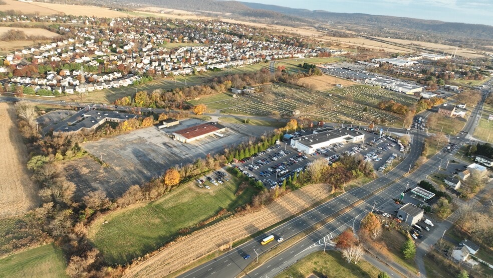 402 County Road 519, Phillipsburg, NJ for lease - Building Photo - Image 2 of 36