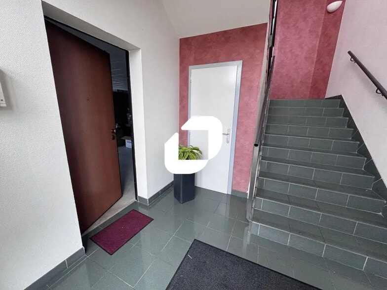 8 Rue Emile Mathis, Bischoffsheim for lease - Interior Photo - Image 2 of 12