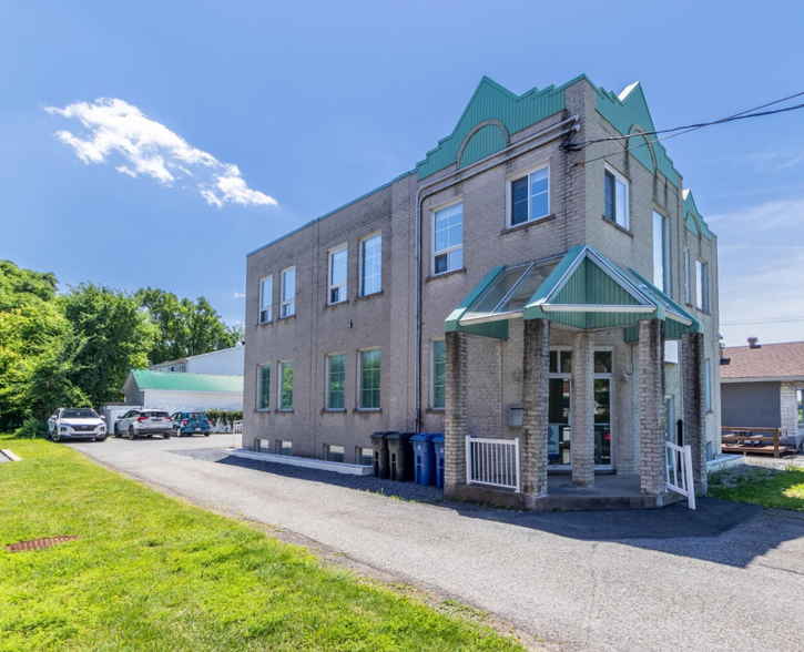 1226 Ch Du Coteau-Rouge, Longueuil, QC à vendre - Photo principale - Image 1 de 8