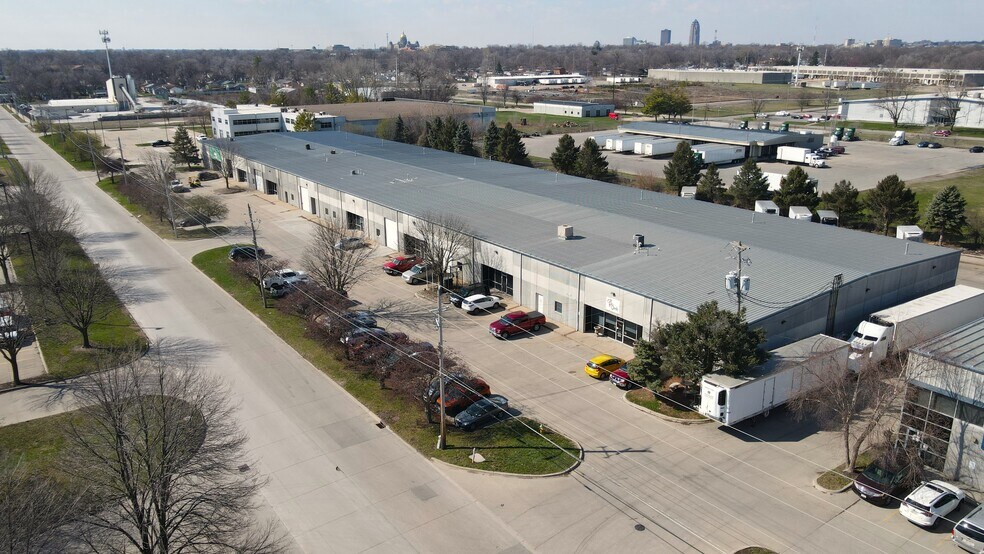 1800 Dixon St, Des Moines, IA à louer - Aérien - Image 3 de 3