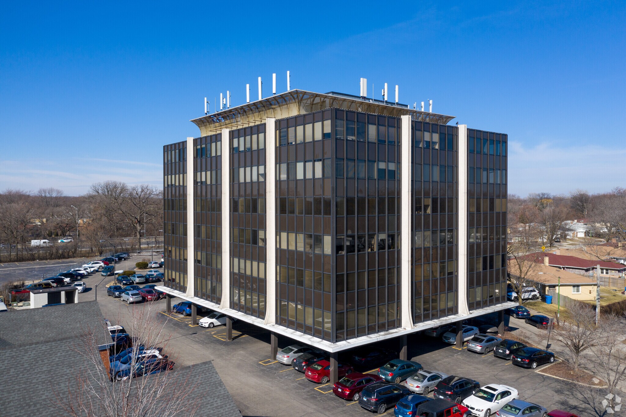 6160 N Cicero Ave, Chicago, IL à louer Photo du bâtiment- Image 1 de 14