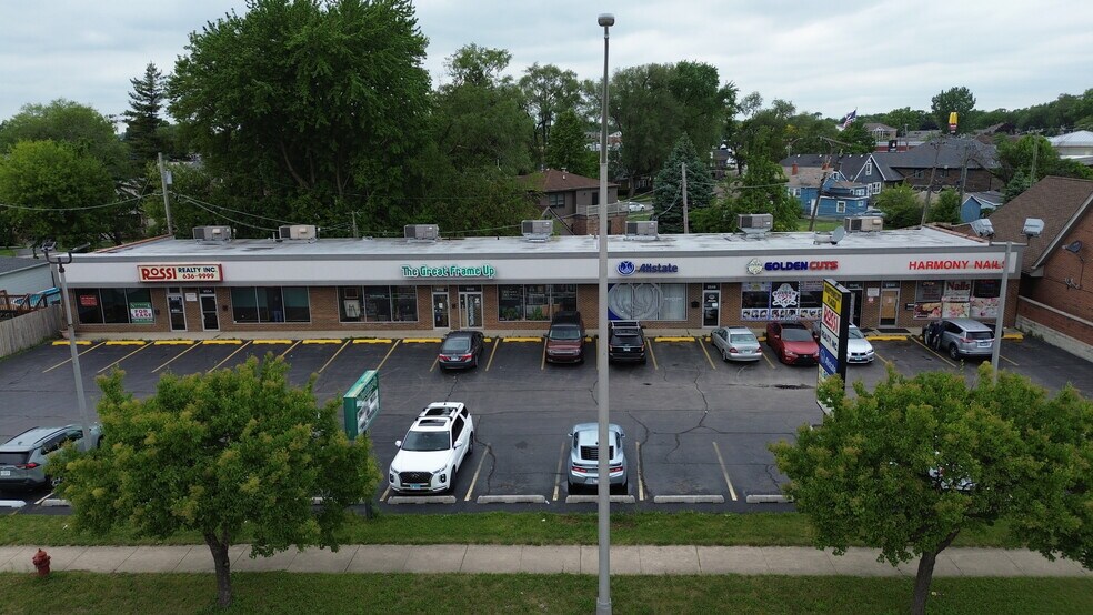 9544-9554 Southwest Hwy, Oak Lawn, IL à louer - Photo du bâtiment - Image 2 de 6