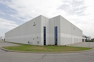 More details for 2351 Upper Middle Rd E, Oakville, ON - Industrial for Lease