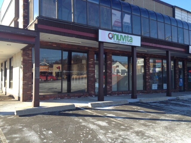 935-937 W Main St, Branford, CT à louer - Photo du bâtiment - Image 1 de 4