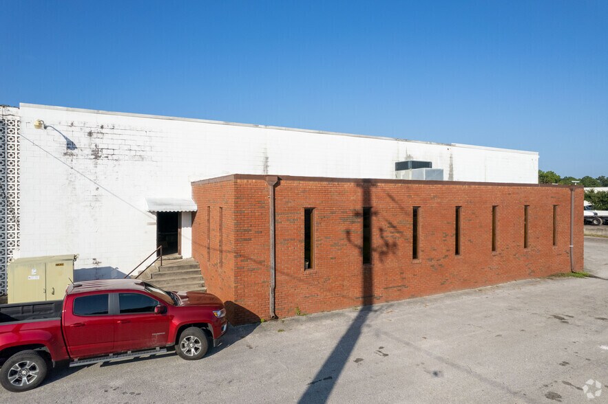 11436 Philips Hwy, Jacksonville, FL à vendre - Photo du bâtiment - Image 2 de 7