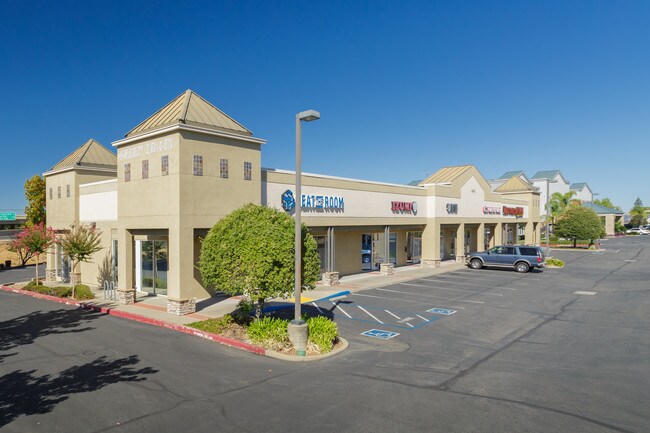 Plus de détails pour 6840-6848 Five Star Blvd, Rocklin, CA - Commerce de détail à louer