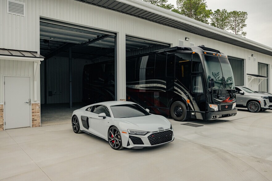 9 Frito way, Arden, NC à vendre - Photo du bâtiment - Image 2 de 19