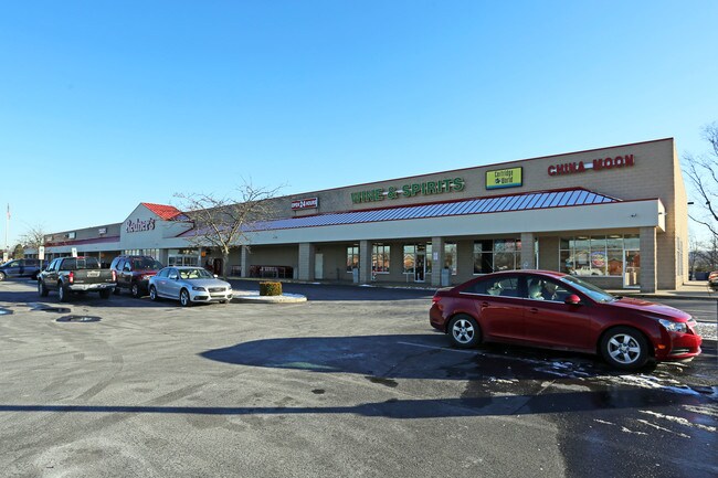 Plus de détails pour 4860 Penn Ave, Sinking Spring, PA - Commerce de détail à louer