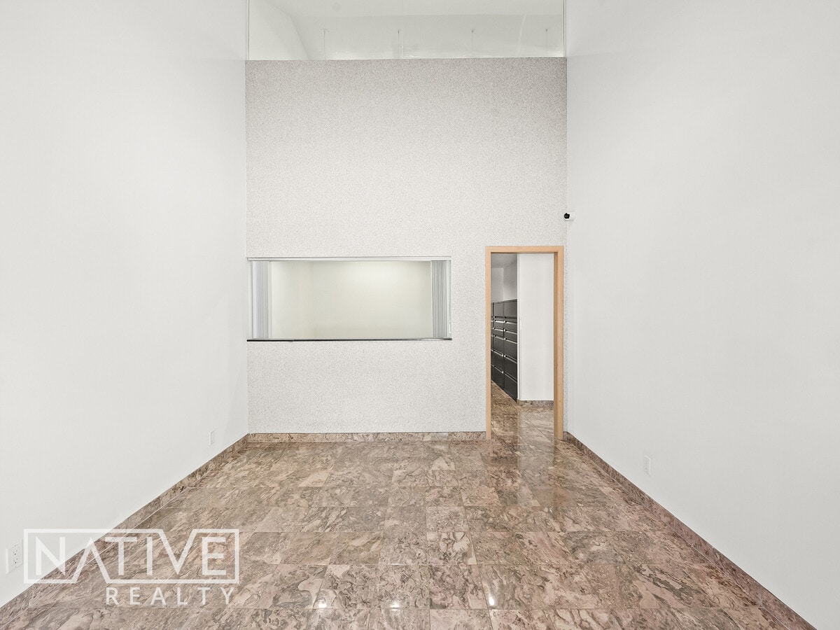 1330 SE 4th Ave, Fort Lauderdale, FL 33316 - Unit D/E -  - Interior Photo - Image 1 of 8