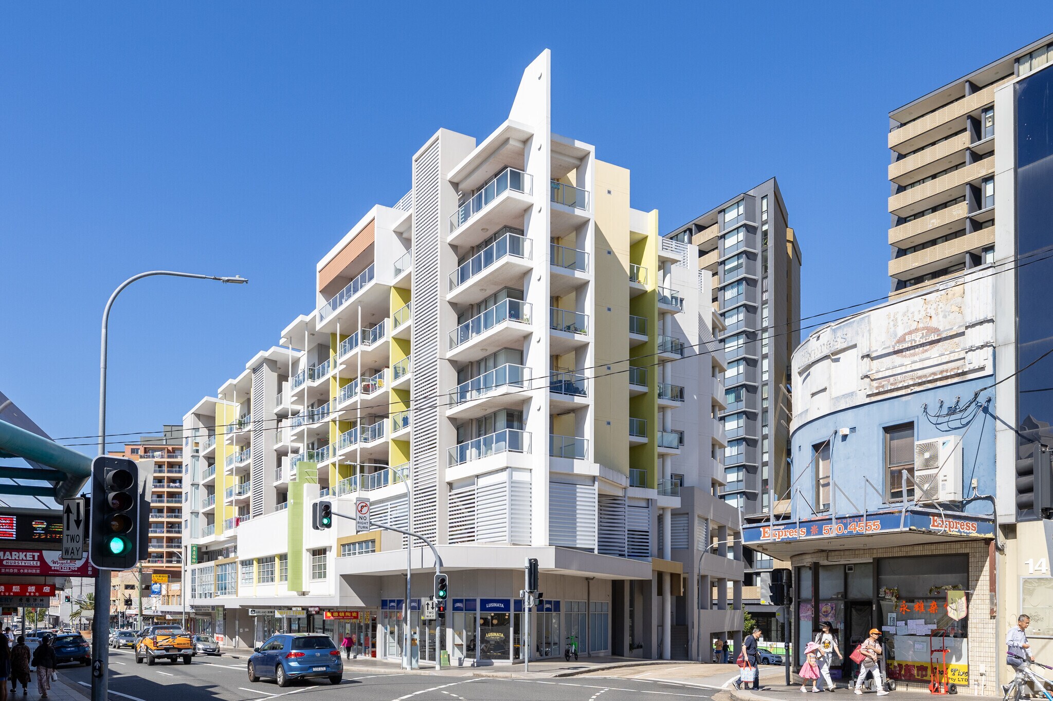 127-137 Forest Rd, Hurstville for lease Primary Photo- Image 1 of 10