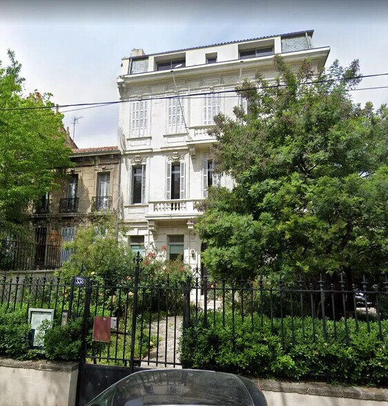 338 Avenue Du Prado, Marseille à vendre - Photo du bâtiment - Image 2 de 10