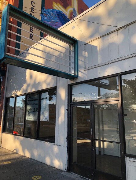 3132 International Blvd, Oakland, CA à louer - Photo du bâtiment - Image 1 de 7