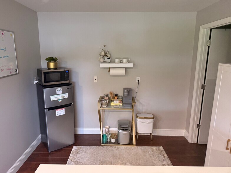 31081-31089 US Hwy 19 N, Palm Harbor, FL à louer - Photo du bâtiment - Image 2 de 10