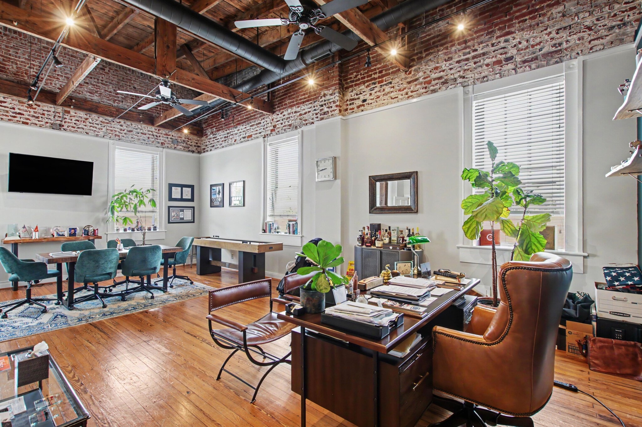 910 Charles St, Fredericksburg, VA for lease Interior Photo- Image 1 of 21