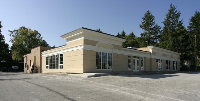 More details for 114 E Aurora Rd, Northfield, OH - Retail for Sale