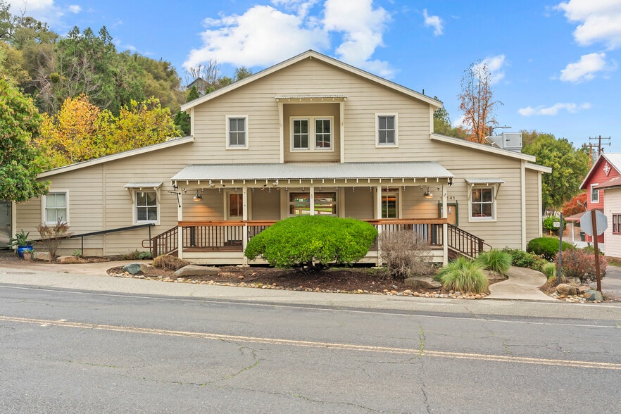 14141 Old Rte 49, Amador City, CA à vendre - Photo du bâtiment - Image 3 de 38