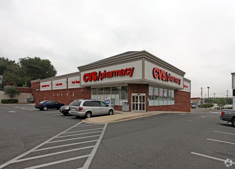 11110-11118 Baltimore Ave, Beltsville, MD for lease - Building Photo - Image 1 of 3