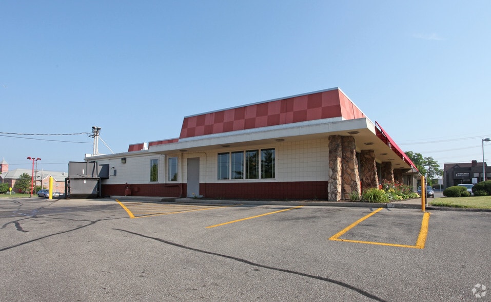 4227 Bridgetown Rd, Cincinnati, OH for sale - Building Photo - Image 2 of 3