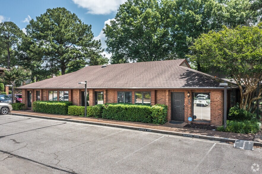 4727-4729 Spottswood Ave, Memphis, TN à louer - Photo du bâtiment - Image 1 de 18