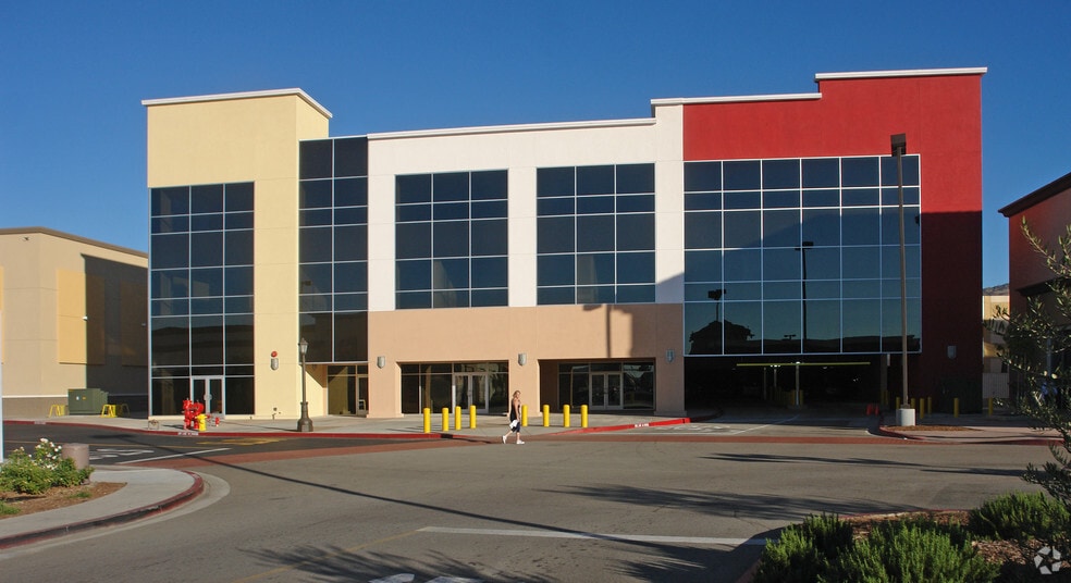 1343 E Gladstone St, Glendora, CA for lease - Primary Photo - Image 1 of 7