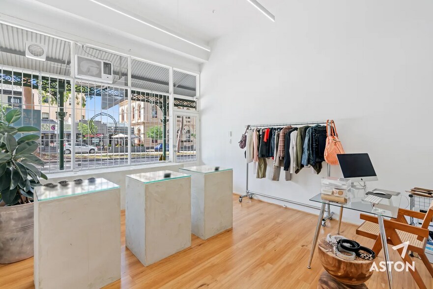 167 Elgin St, Carlton for sale - Interior Photo - Image 3 of 9