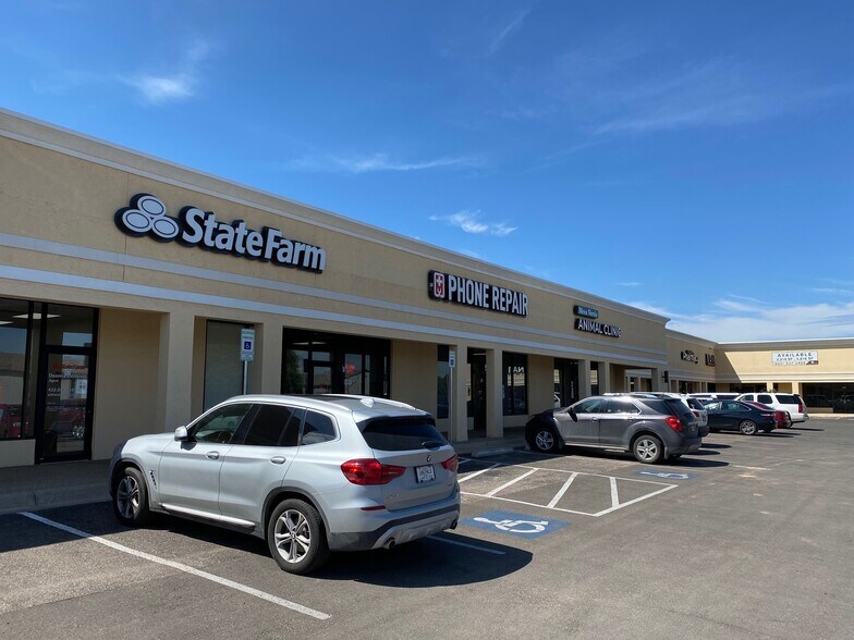 Midland Dr, Midland, TX à louer - Photo du bâtiment - Image 3 de 9