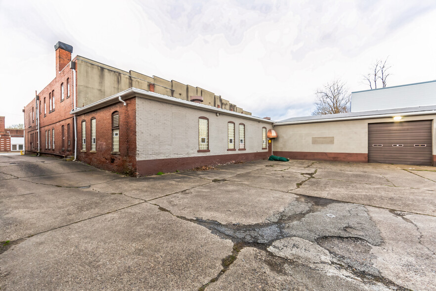 65 E Fayette St, Uniontown, PA for sale - Building Photo - Image 2 of 69