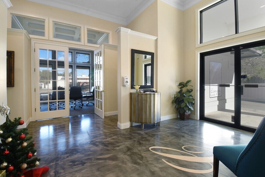 509 Anastasia Blvd, Saint Augustine, FL à louer - Photo intérieure - Image 3 de 13