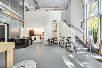5 Borthwick St, London for lease Interior Photo- Image 2 of 5