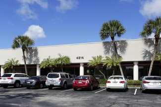 Plus de détails pour 4514 Oak Fair Blvd, Tampa, FL - Local d'activités à louer