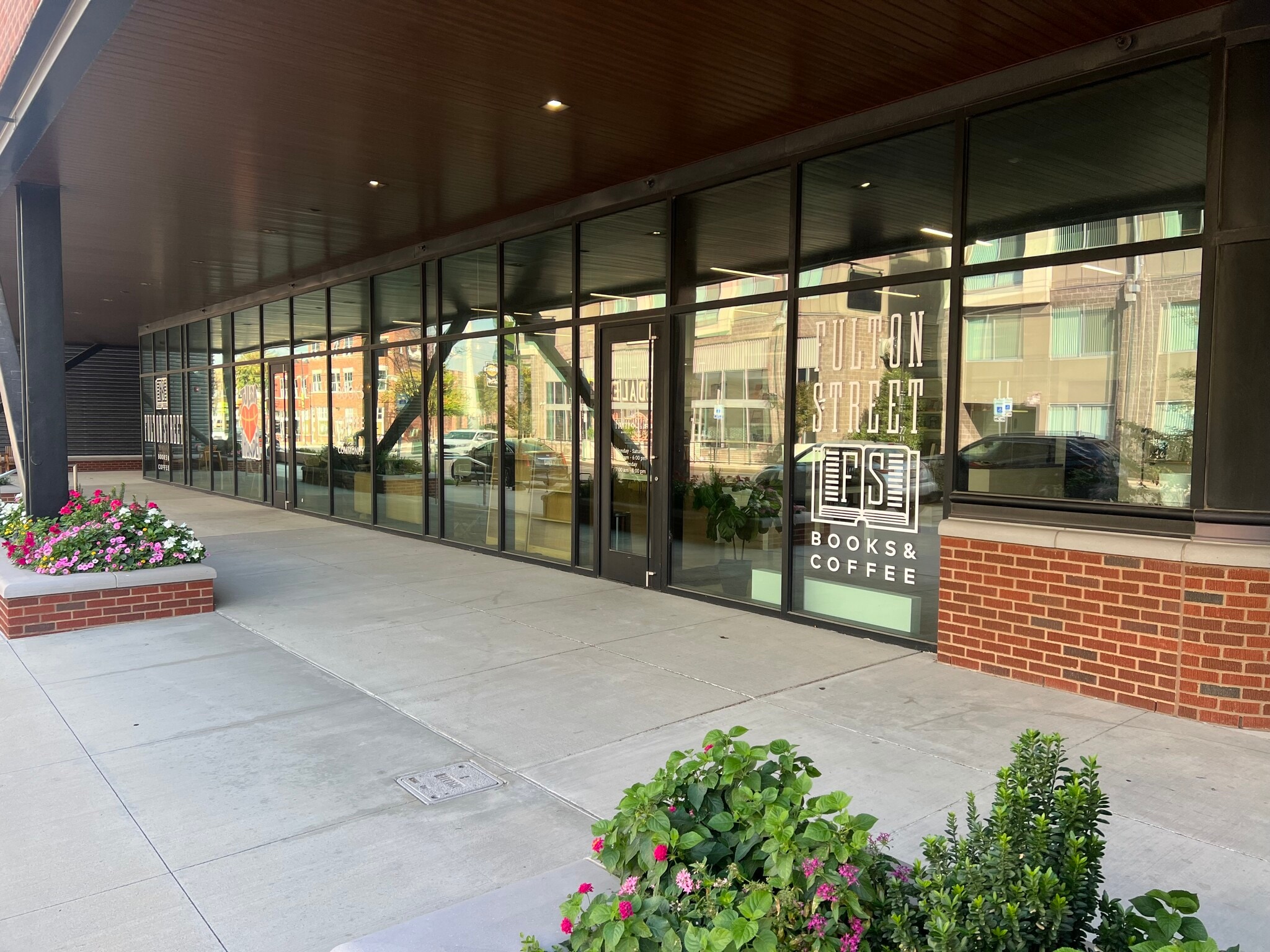 21 N Greenwood Ave, Tulsa, OK for lease Building Photo- Image 1 of 8