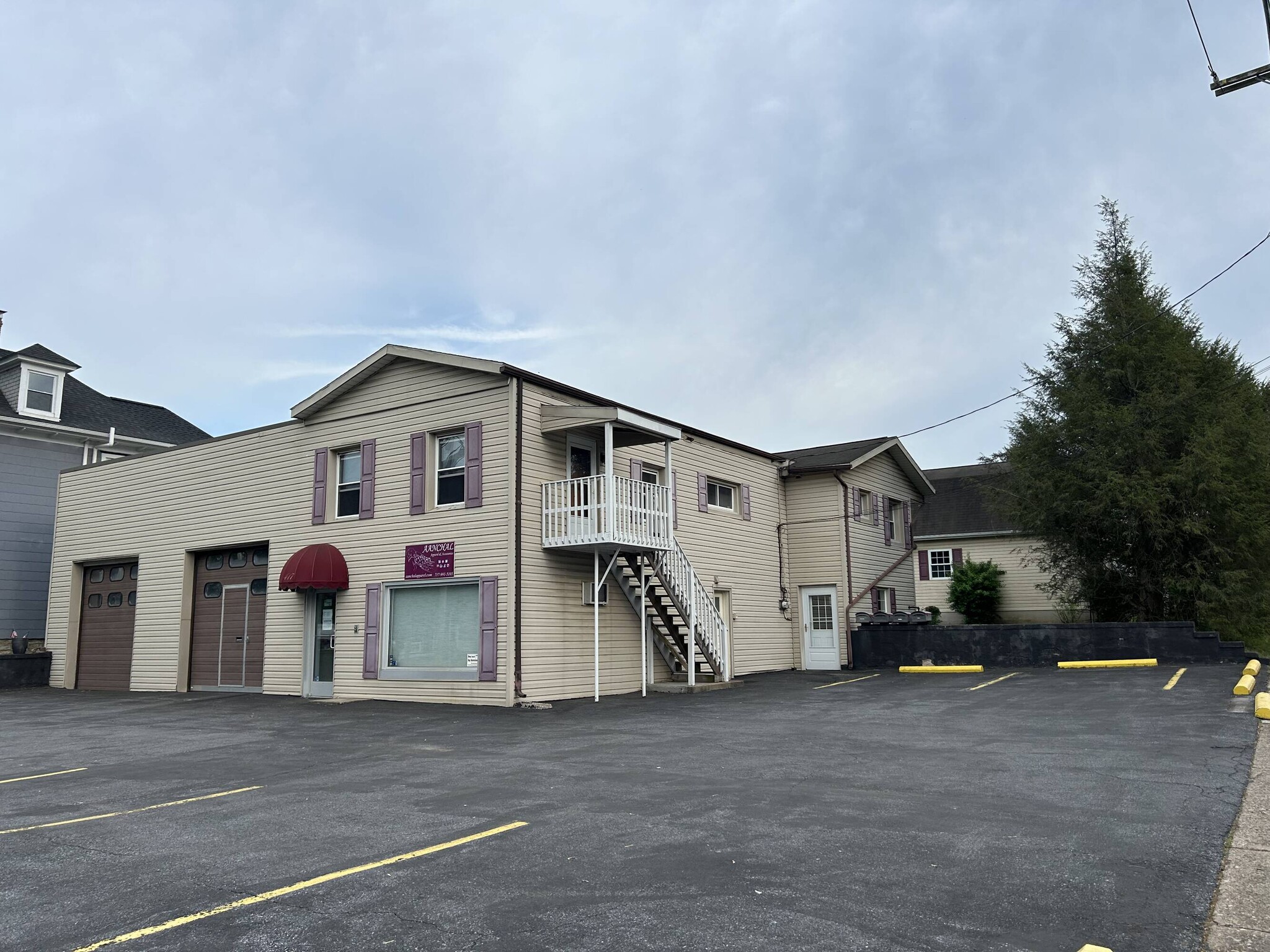 417 W Main St, Hummelstown, PA for lease Building Photo- Image 1 of 7