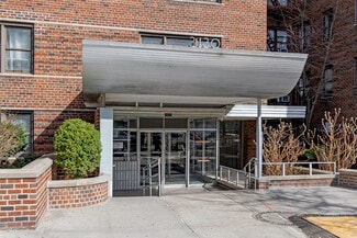 More details for NYC Medical Office Investment - 20K+ SF – Office/Medical for Sale