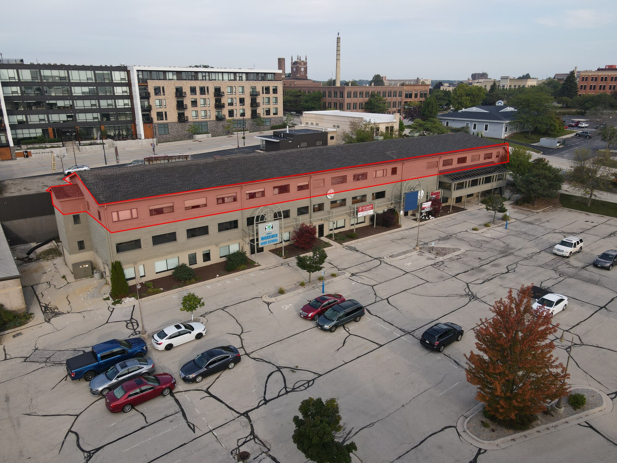 712 Riverfront Dr, Sheboygan, WI à vendre Photo principale- Image 1 de 29