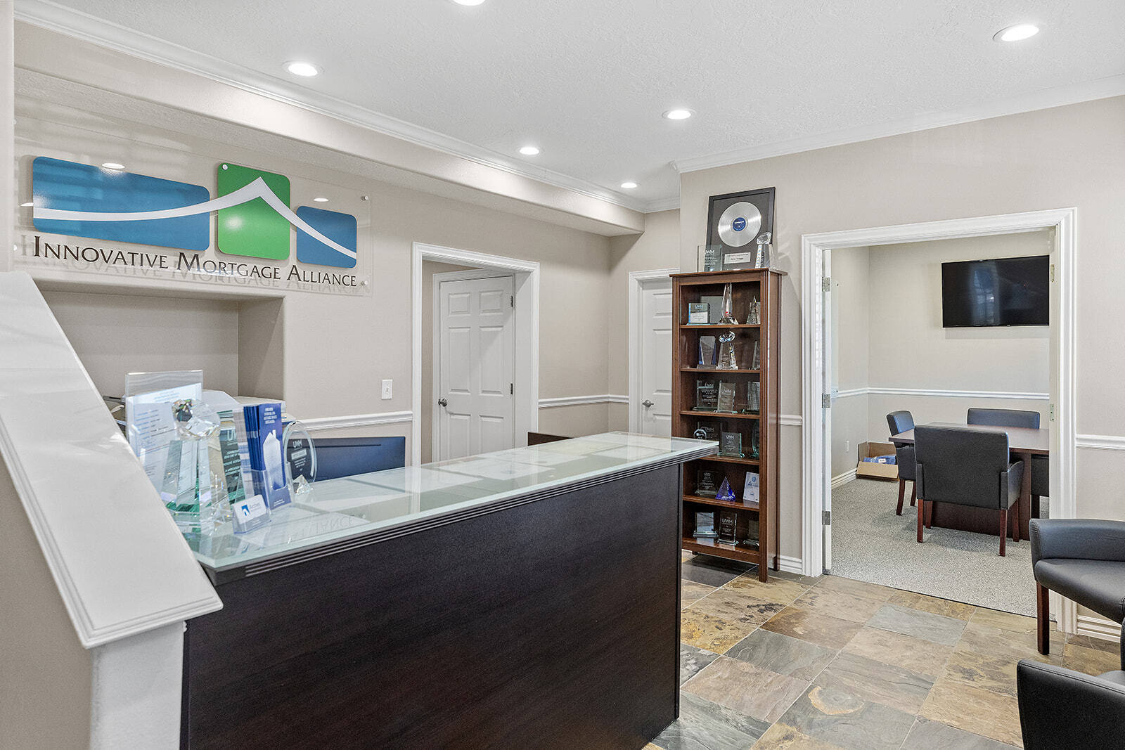 12401 S 450 E, Draper, UT for lease Interior Photo- Image 1 of 12