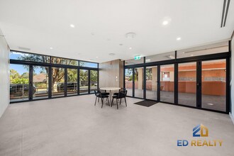 27-29 George St, North Strathfield à louer Photo intérieure- Image 2 de 3