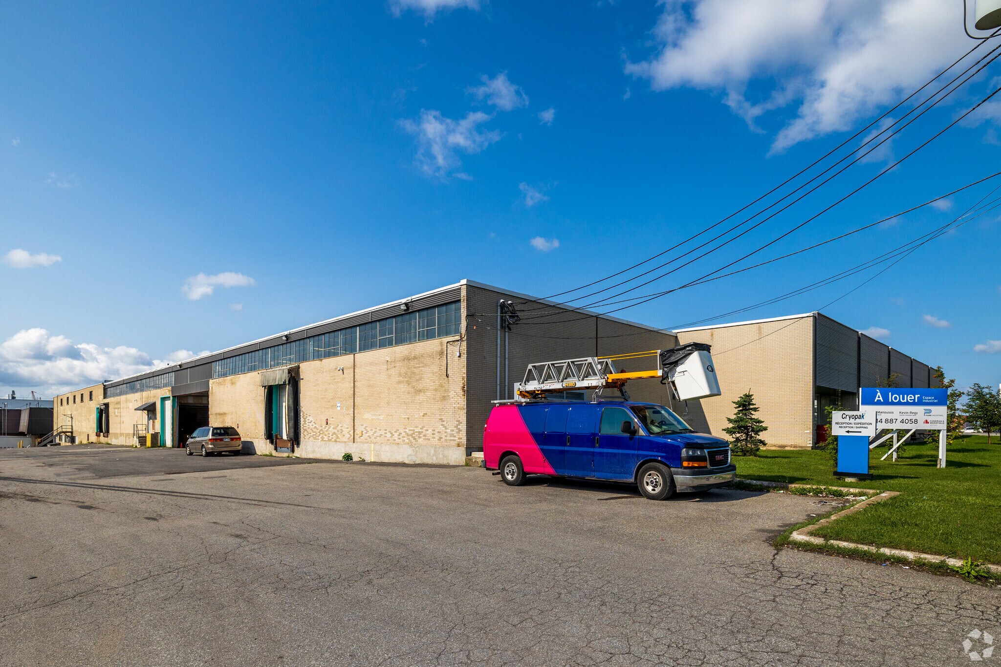 11001 Rue Secant, Montréal, QC for sale Building Photo- Image 1 of 1