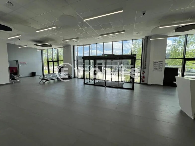 4 Rue Galilée, Champs-sur-Marne à vendre - Hall d’entrée - Image 2 de 12