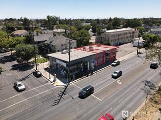 Plus de détails pour 228 E Harding Way, Stockton, CA - Commerce de détail à louer