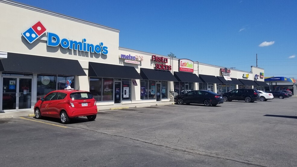 1724-1734 W Laskey Rd, Toledo, OH for lease - Building Photo - Image 2 of 12