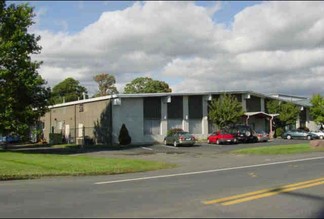 Plus de détails pour 160 N Branford Rd, Branford, CT - Industriel à vendre