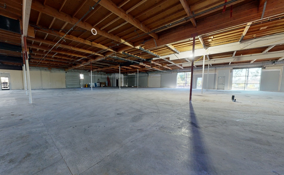 6815 Flanders Dr, San Diego, CA for lease - Matterport 3D Scan - Image 2 of 14