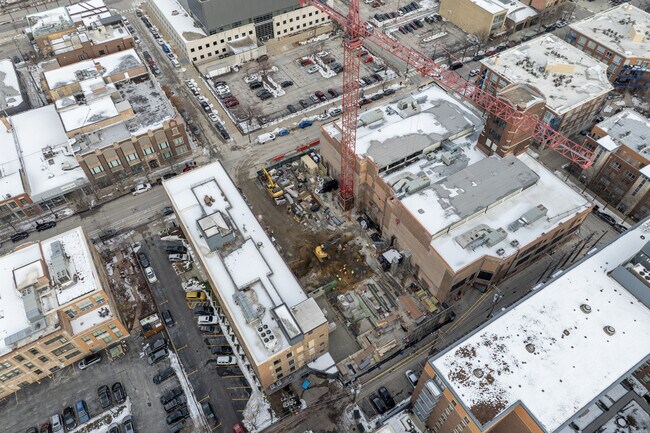 More details for 1221 W Washington Blvd, Chicago, IL - Retail for Lease