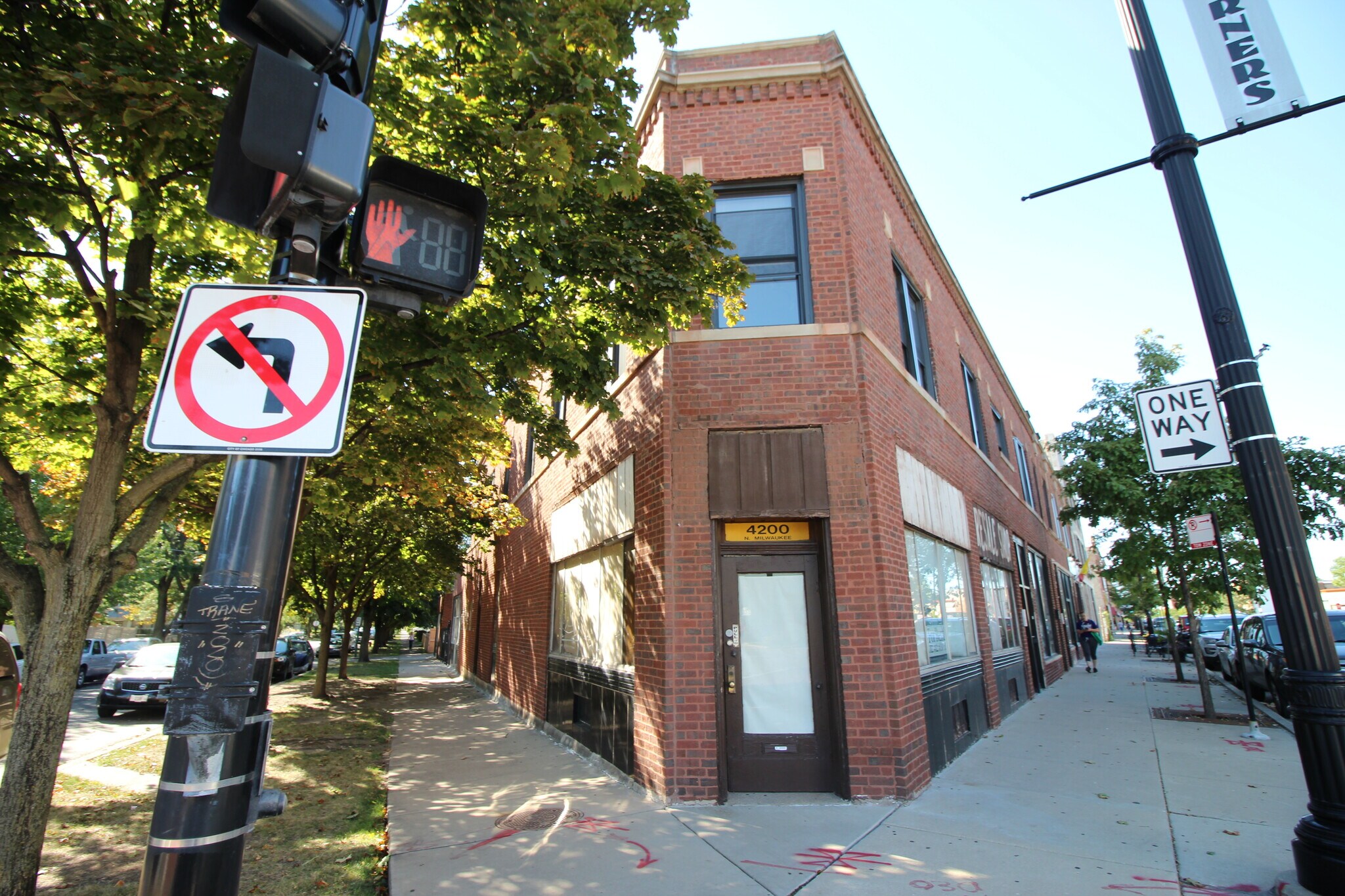 4200-4208 N Milwaukee Ave, Chicago, IL for sale Building Photo- Image 1 of 1