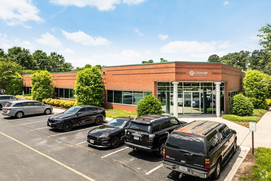 530 Independence Pky, Chesapeake, VA à louer - Photo principale - Image 1 de 11