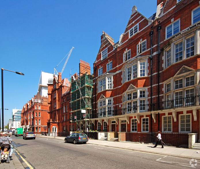 104 Park St, London à louer - Photo du bâtiment - Image 2 de 3